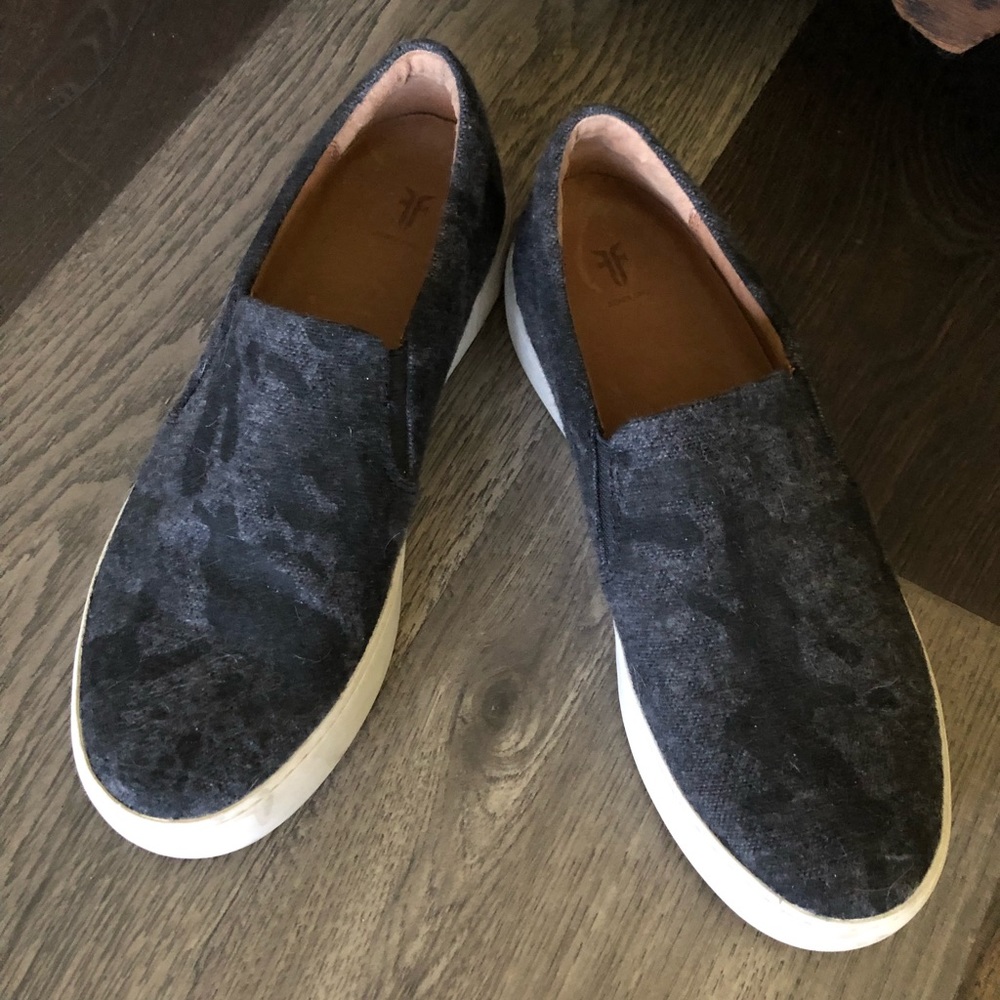 Black leather suede Lena slip on sneakers